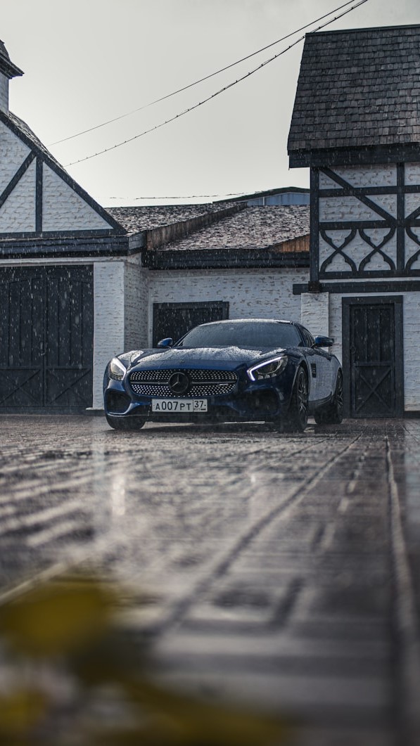 Mercedes