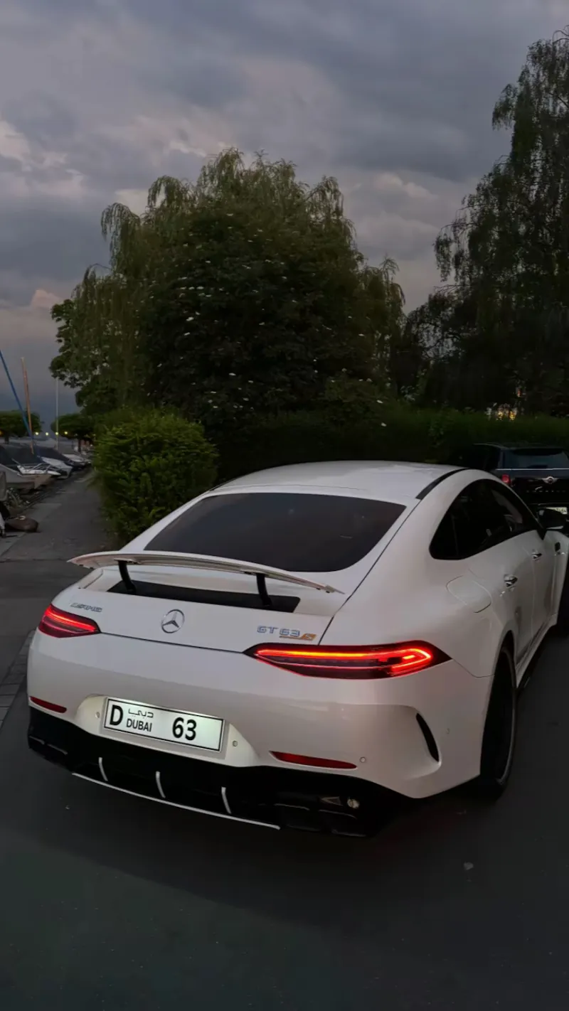 Mercedes