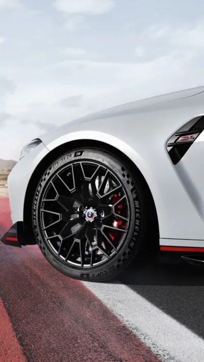 Bmw M4 CSL
