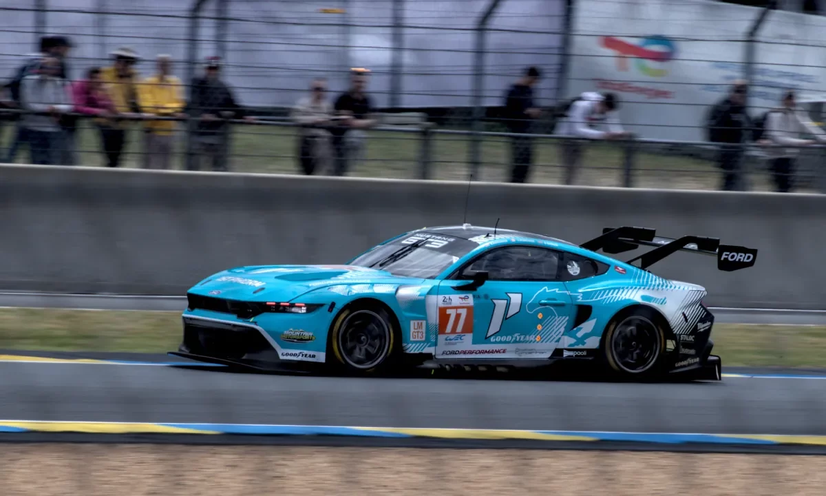 Ford mustang 24h du mans