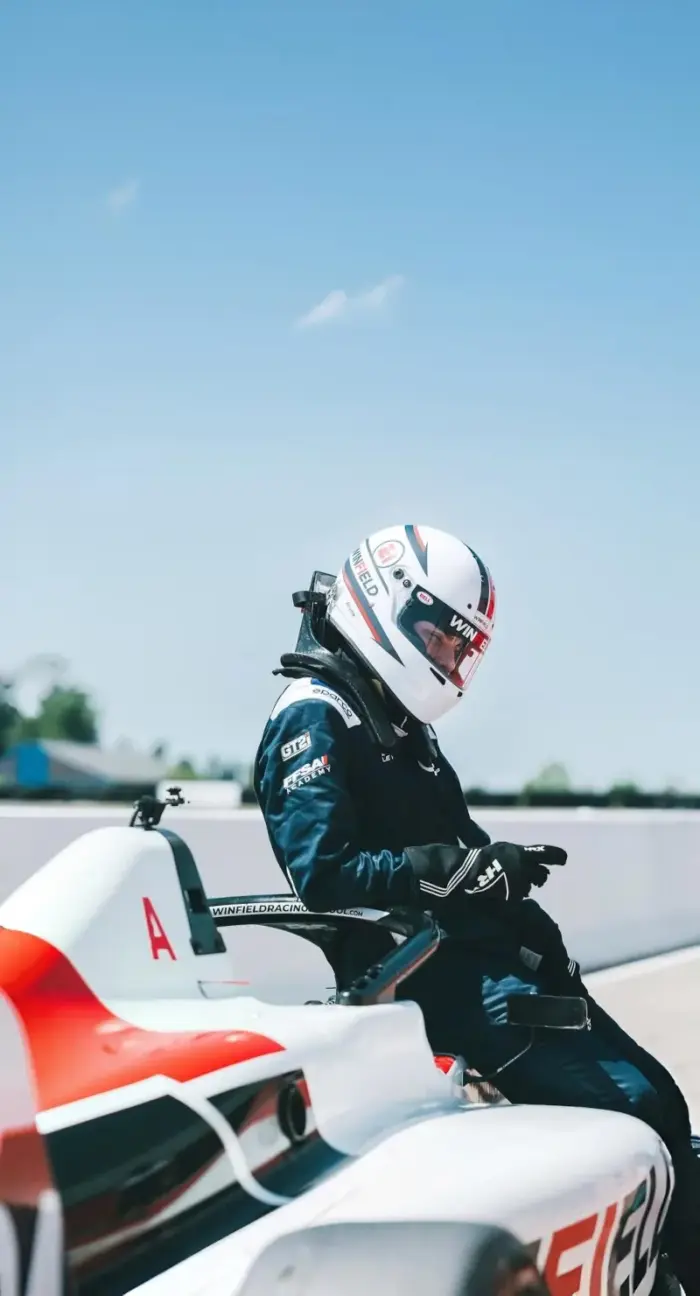 GP Explorer pilote Anyme
