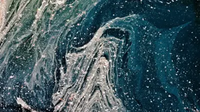 Art liquide Textures Célestes et Vagues de Couleur Bleu Nuit