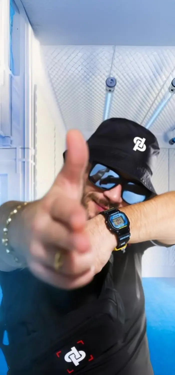 Jul Rapper Background