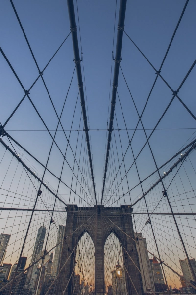 Photograph of the architecture of the New York bridge