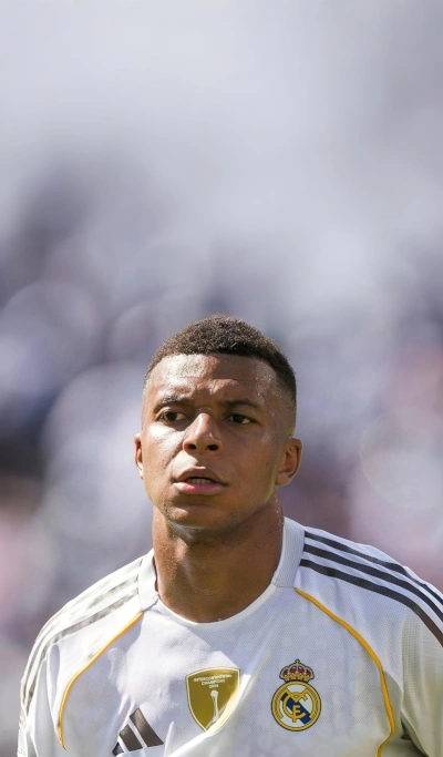 Mbappe Real Madrid Phone Background