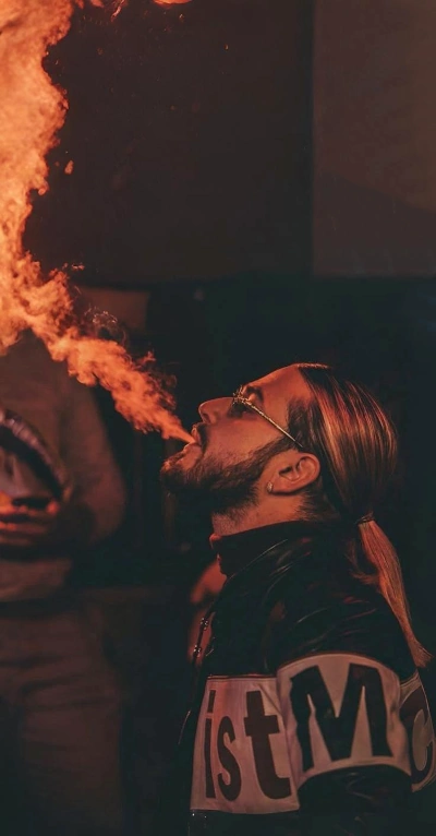 French rapper SCH background