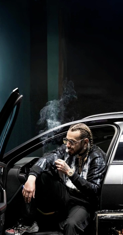 French rapper Sch in an Audi RS6