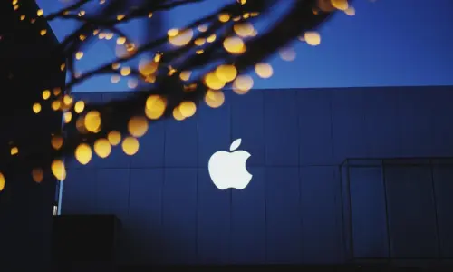 Illuminated Apple Store Logo