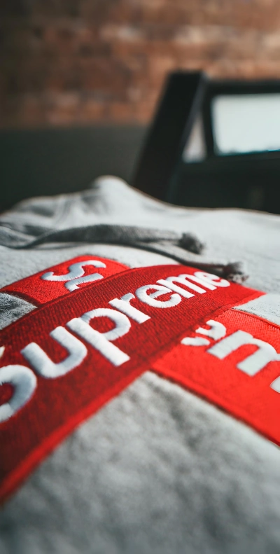 Supreme logo photograph