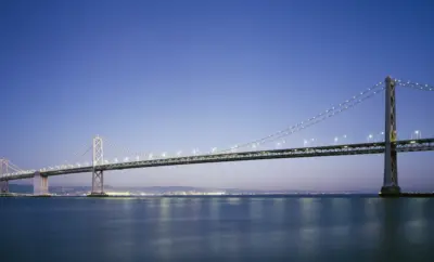Pont avec lumières scintillantes