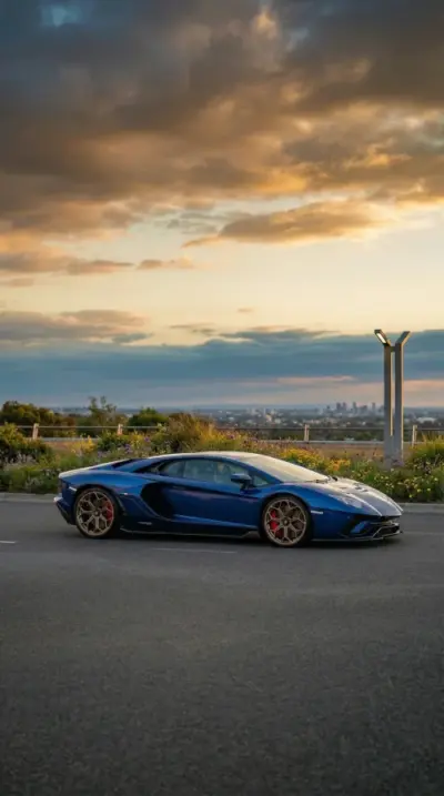 Lamborghini Aventador bleu coucher de soleil