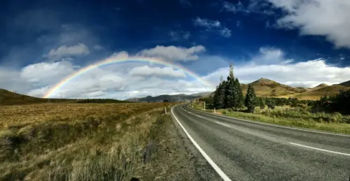 Route panoramique et arc-en-ciel fonds d’écran HD 4K pour ordinateur