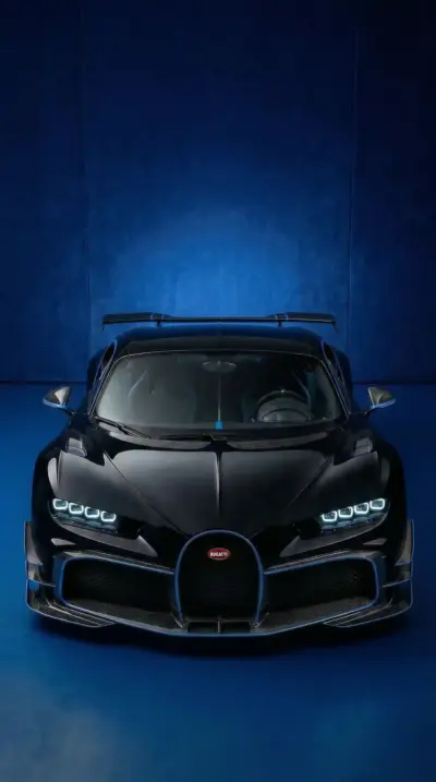 Bugatti hypercar noire fond bleu