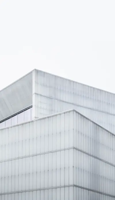 Architecture moderne minimaliste blanche