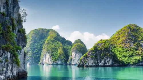 Halong Bay in Vietnam tropical landscape wallpaper HD 4K for desktop