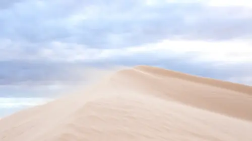 Minimalist desert with sand dunes wallpaper HD 4K for desktop